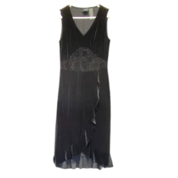 Vintage Studio Dresses & Skirts - Vintage Studio V Neck Lace Waist Ruffle Hem Wrap Dress M Black Velour Sleeveless